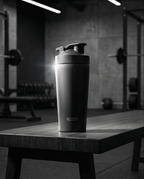 Coqueteleira Térmica com Misturador Hiddra 700ml - Preto