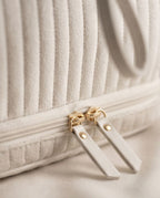Necessaire Aveludada Matelassê 2 Bolsos com Zíper | Creme