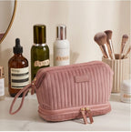 Necessaire Aveludada Matelassê 2 Bolsos com Zíper | Rosa
