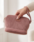 Necessaire Aveludada Matelassê 2 Bolsos com Zíper | Rosa